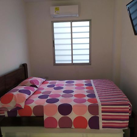Hotel Brisas Del Norte Roldanillo Екстериор снимка