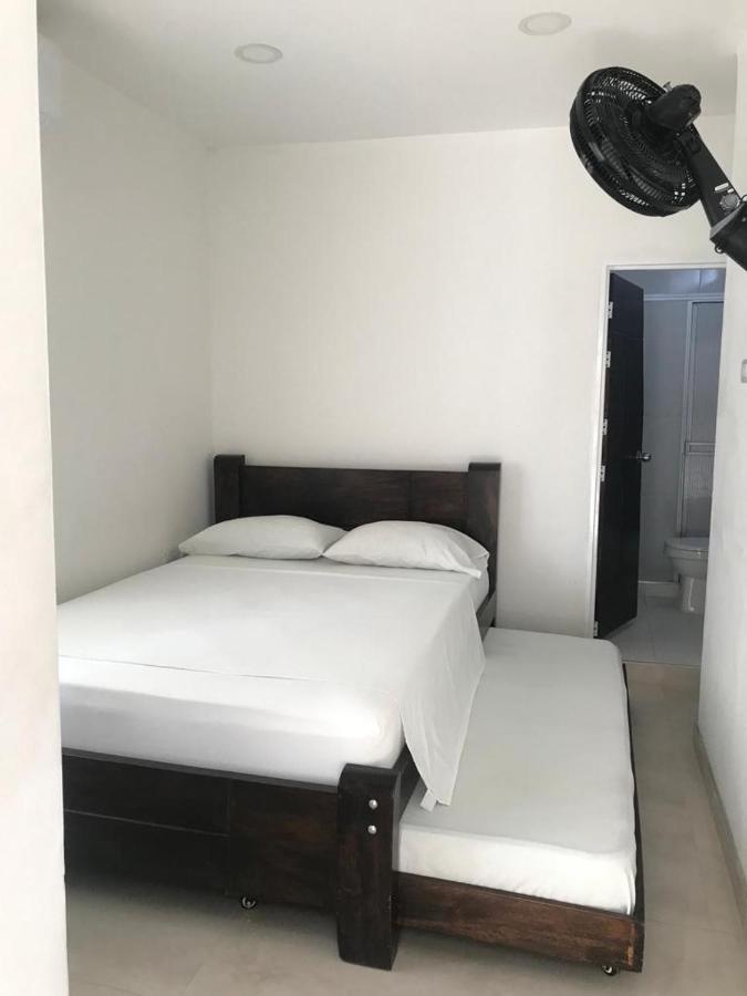 Hotel Brisas Del Norte Roldanillo Екстериор снимка