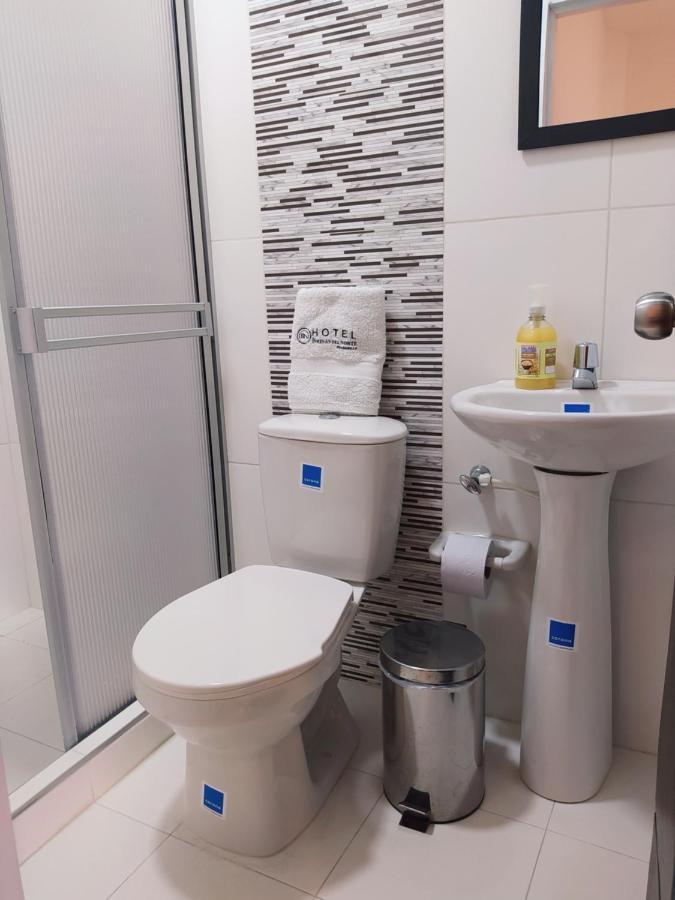 Hotel Brisas Del Norte Roldanillo Екстериор снимка