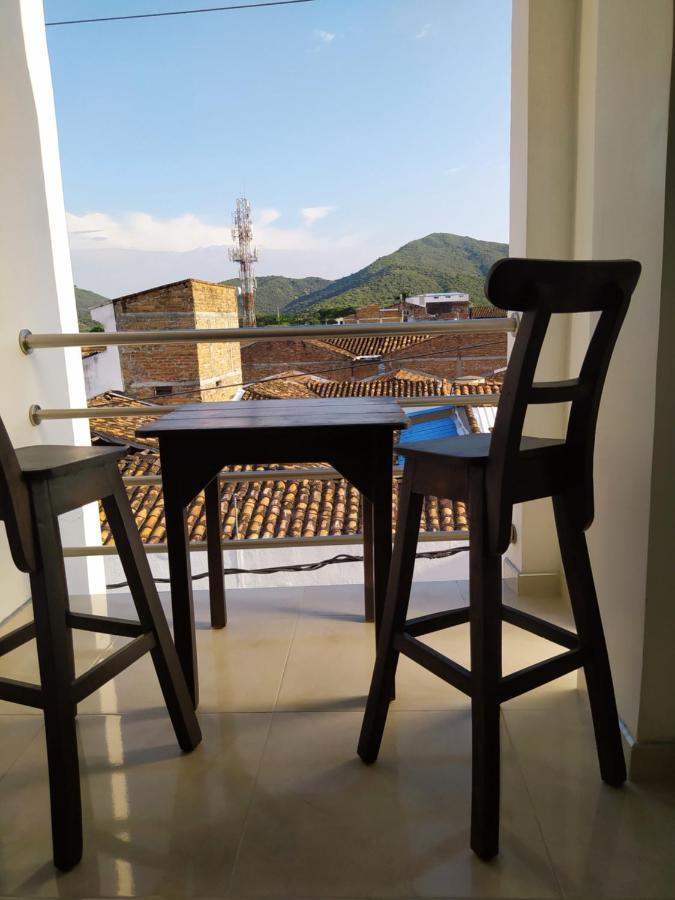 Hotel Brisas Del Norte Roldanillo Екстериор снимка