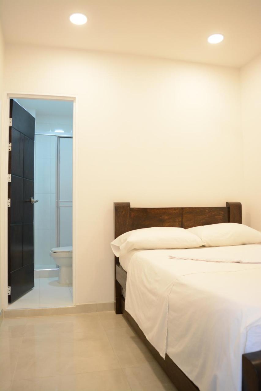 Hotel Brisas Del Norte Roldanillo Екстериор снимка